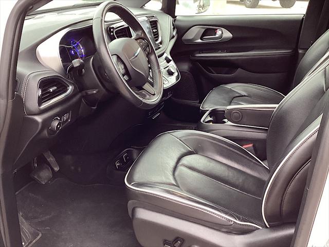 2020 Chrysler Pacifica Hybrid Limited
