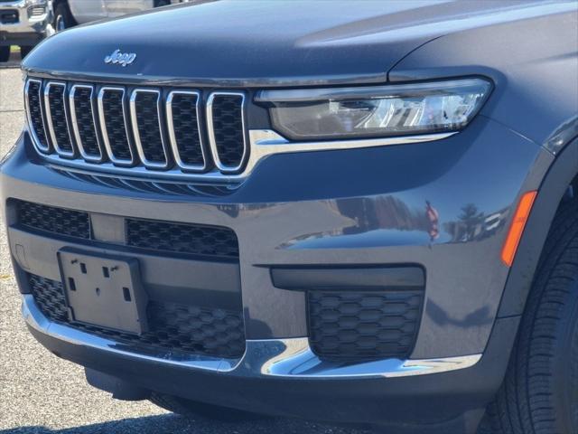 2023 Jeep Grand Cherokee L Laredo 4x4
