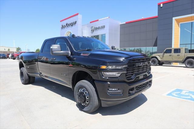 2025 RAM Ram 3500 RAM 3500 BIG HORN CREW CAB 4X4 8 BOX