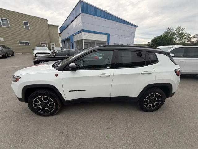 2025 Jeep Compass Trailhawk 4x4