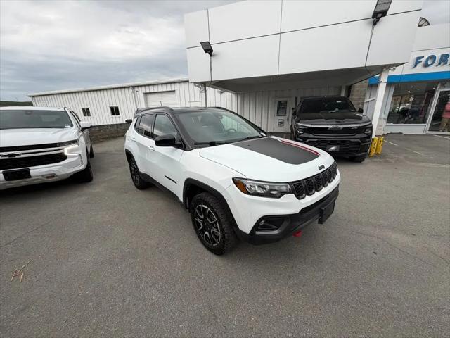 2025 Jeep Compass Trailhawk 4x4
