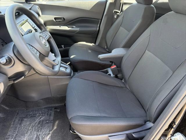 2025 Nissan Kicks S