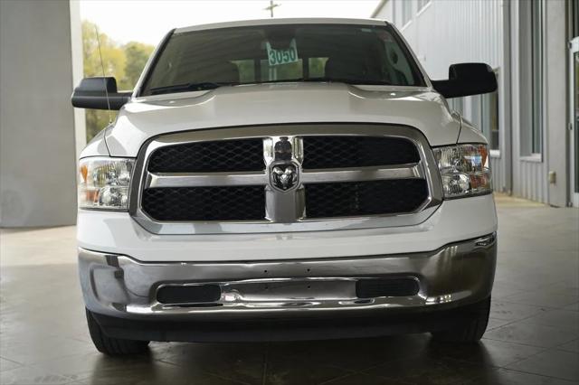 2023 RAM 1500 Classic SLT Crew Cab 4x4 57 Box