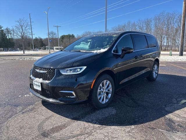 2025 Chrysler Pacifica PACIFICA SELECT AWD
