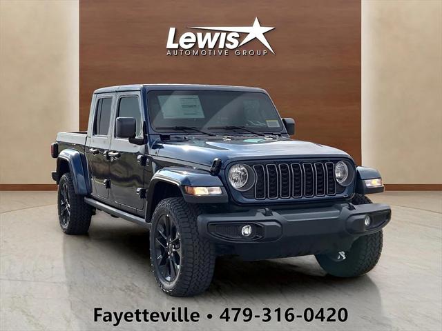 2025 Jeep Gladiator GLADIATOR NIGHTHAWK 4X4