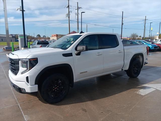 2023 GMC Sierra 1500 4WD Crew Cab Short Box Elevation with 3SB