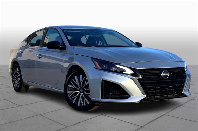 2024 Nissan Altima SV FWD