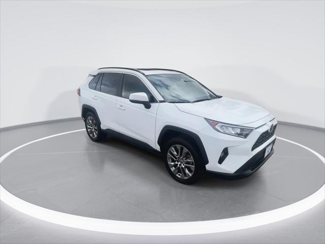 2019 Toyota RAV4 XLE Premium