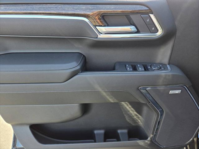 2025 GMC Sierra 1500 4WD Crew Cab Short Box Elevation with 3SB