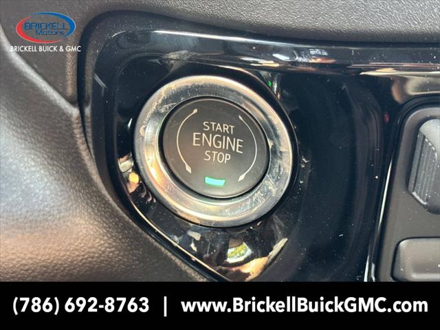 2025 GMC Sierra 2500HD 4WD Regular Cab Long Bed SLE