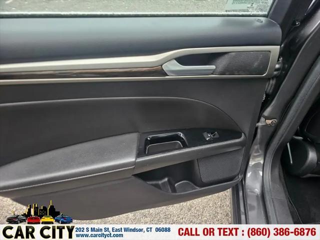 2016 Ford Fusion SE