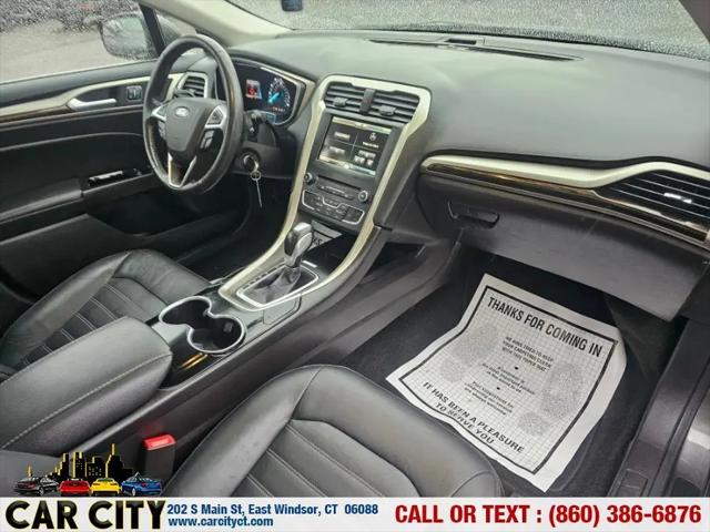 2016 Ford Fusion SE