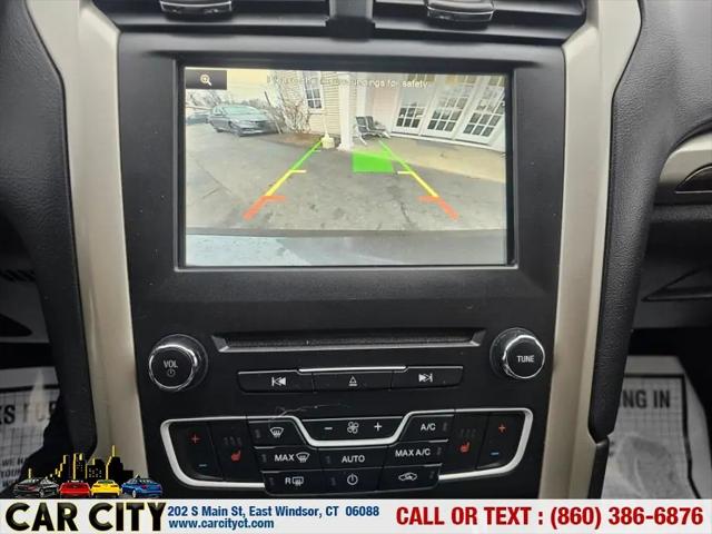 2016 Ford Fusion SE