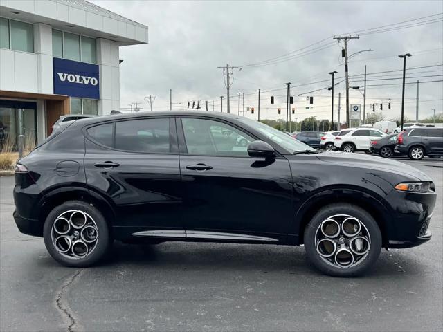 2025 Alfa Romeo Tonale Hybrid EAWD