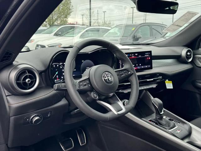 2025 Alfa Romeo Tonale Hybrid EAWD