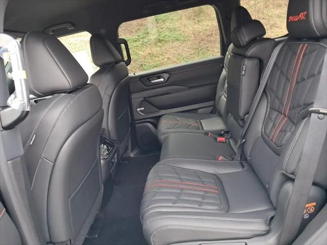 2025 Nissan Armada PRO-4X 4WD