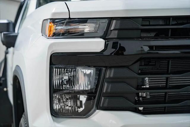 2025 Chevrolet Silverado 3500HD Work Truck