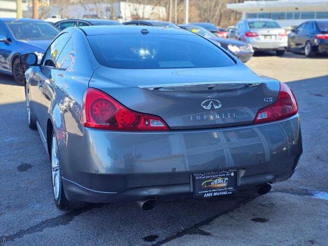 2011 INFINITI G37 Journey