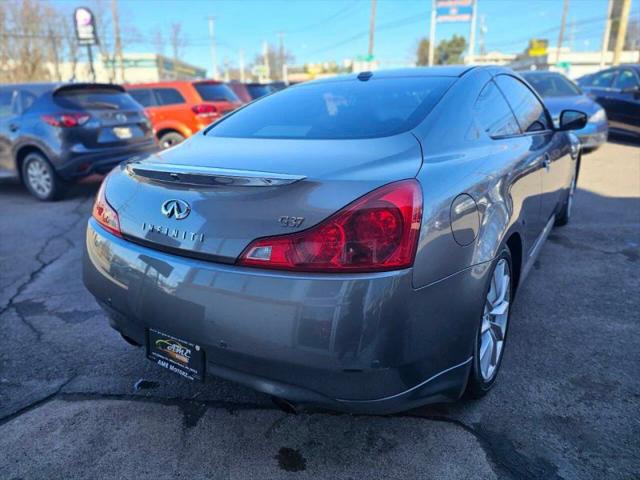 2011 INFINITI G37 Journey