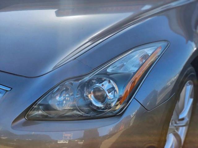 2011 INFINITI G37 Journey