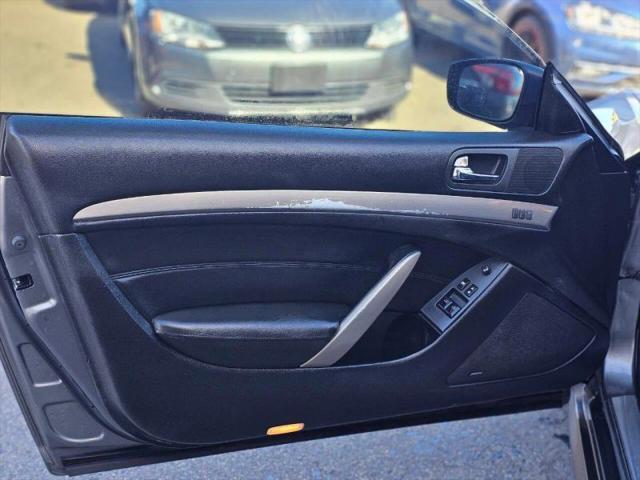 2011 INFINITI G37 Journey