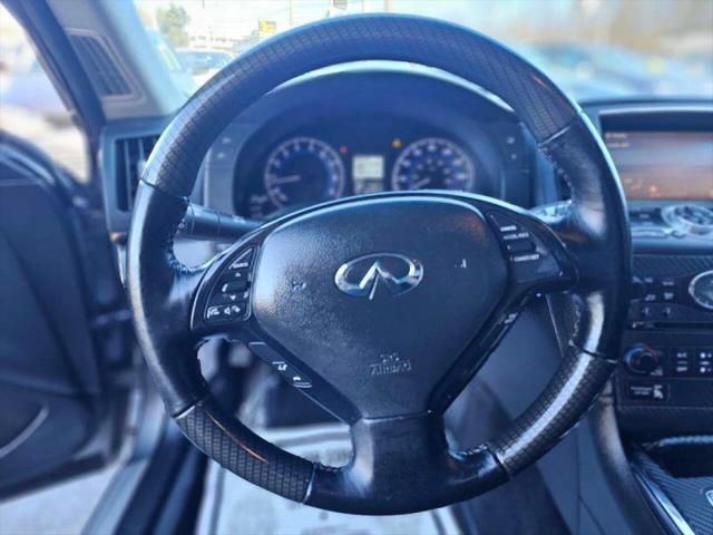 2011 INFINITI G37 Journey