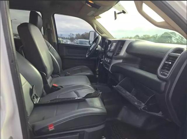 2020 Ram 3500 Tradesman Crew Cab 4x4 8 Box