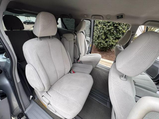 2014 Toyota Sienna LE