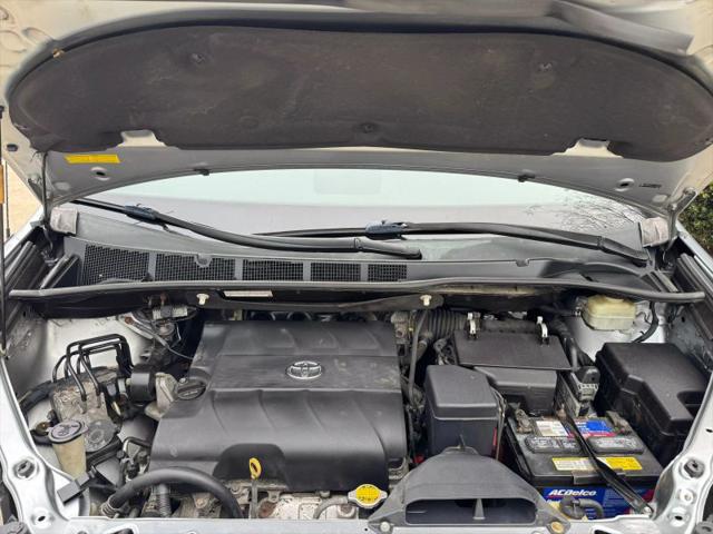 2014 Toyota Sienna LE
