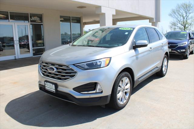 2023 Ford Edge Titanium