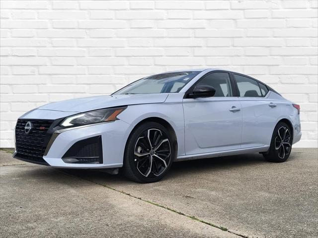 2023 Nissan Altima SR FWD