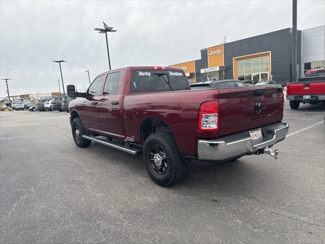 2022 RAM 2500 Tradesman Crew Cab 4x4 64 Box