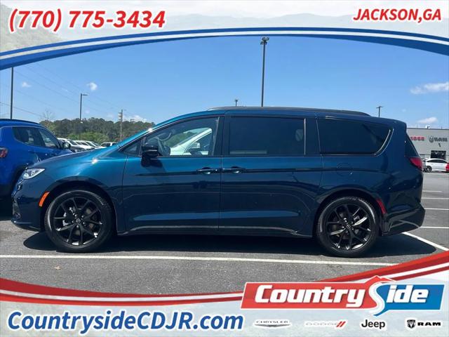 2025 Chrysler Pacifica PACIFICA LIMITED
