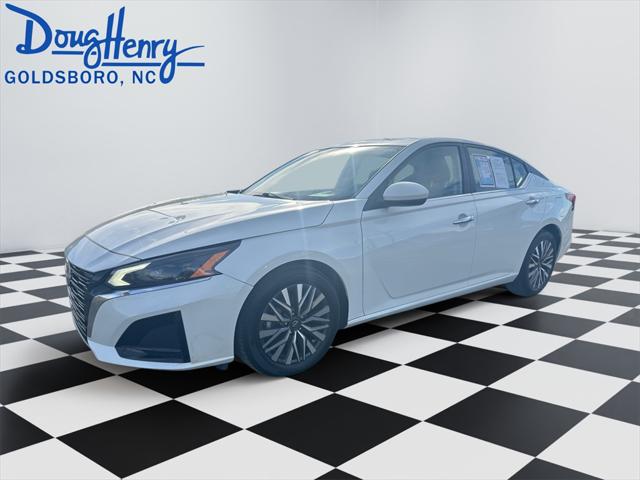 2023 Nissan Altima SV FWD