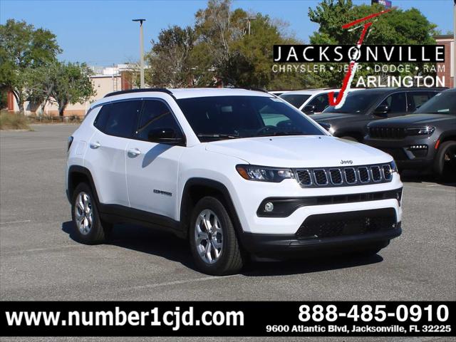 2025 Jeep Compass COMPASS LATITUDE 4X4