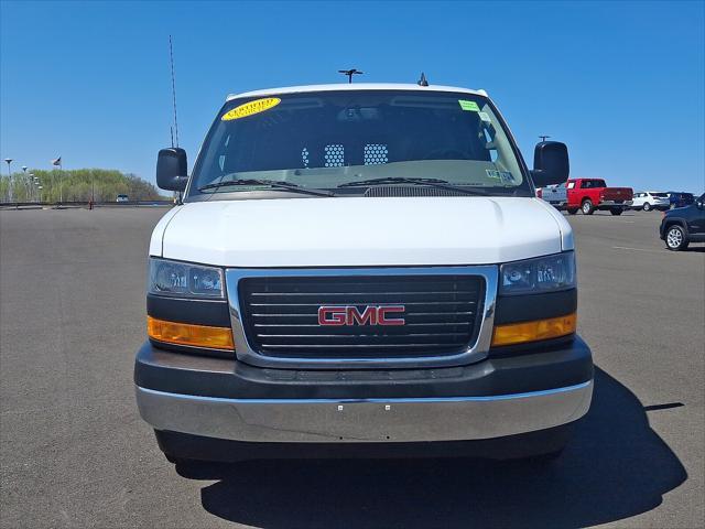 2022 GMC Savana Cargo RWD 2500 Regular Wheelbase Work Van