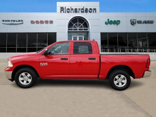 2023 RAM 1500 Classic SLT Crew Cab 4x4 57 Box