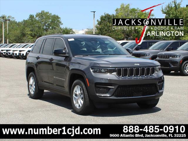 2025 Jeep Grand Cherokee GRAND CHEROKEE LAREDO X 4X2