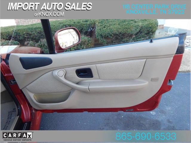 2001 BMW Z3 2.5i