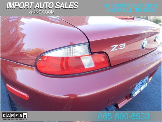 2001 BMW Z3 2.5i