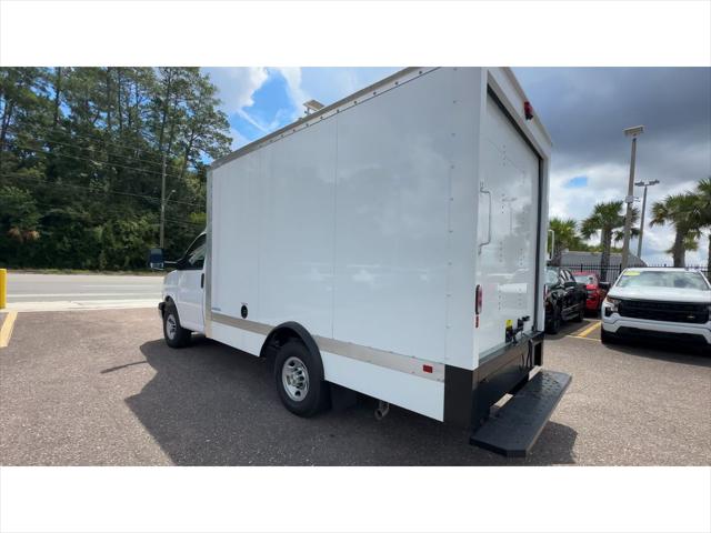 2025 Chevrolet Express Cutaway Work Van