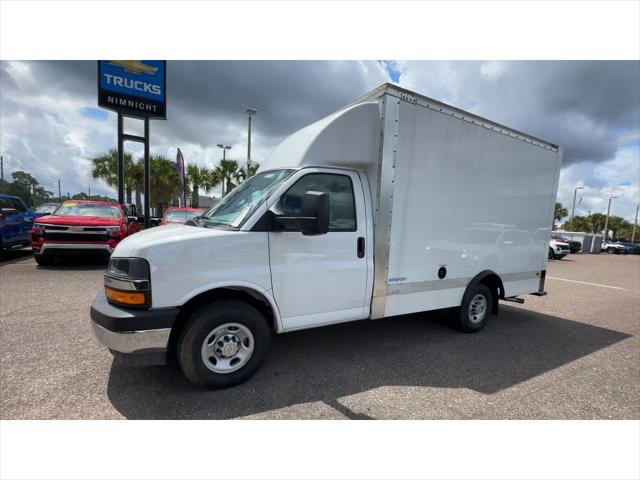 2025 Chevrolet Express Cutaway Work Van