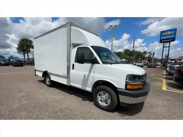 2025 Chevrolet Express Cutaway Work Van