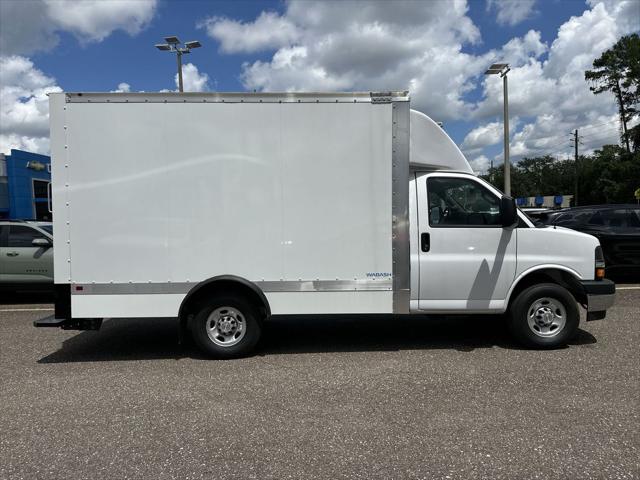 2025 Chevrolet Express Cutaway Work Van