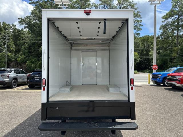 2025 Chevrolet Express Cutaway Work Van