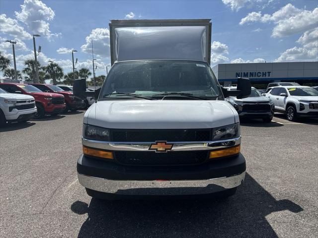 2025 Chevrolet Express Cutaway Work Van