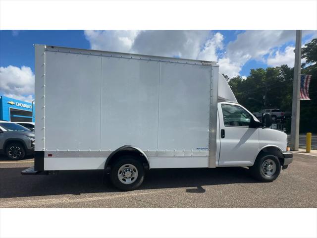 2025 Chevrolet Express Cutaway Work Van