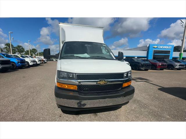 2025 Chevrolet Express Cutaway Work Van