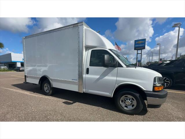 2025 Chevrolet Express Cutaway Work Van
