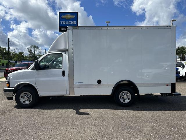 2025 Chevrolet Express Cutaway Work Van
